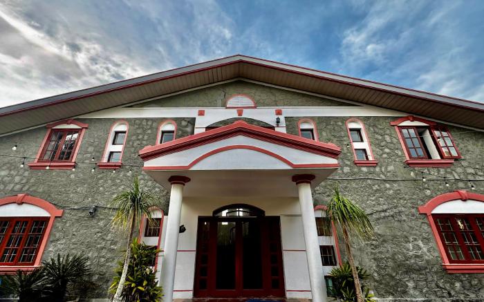 Dalat Train Village Guest House