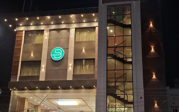 Hotel Bliss Banaras Near Manduadih