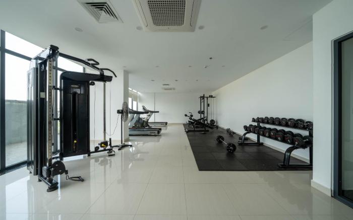 Tobe in Hue 1 - Free Pool and Gym & City View