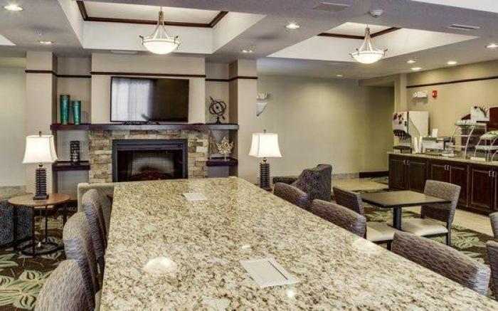 Holiday Inn Express & Suites Nevada By IHG