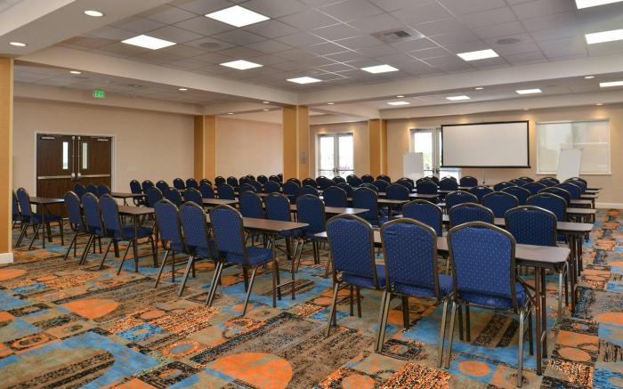 Fairfield by Marriott Inn & Suites Sacramento Airport Woodland