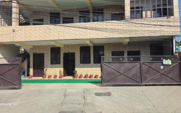 Bhagat Home Stay
