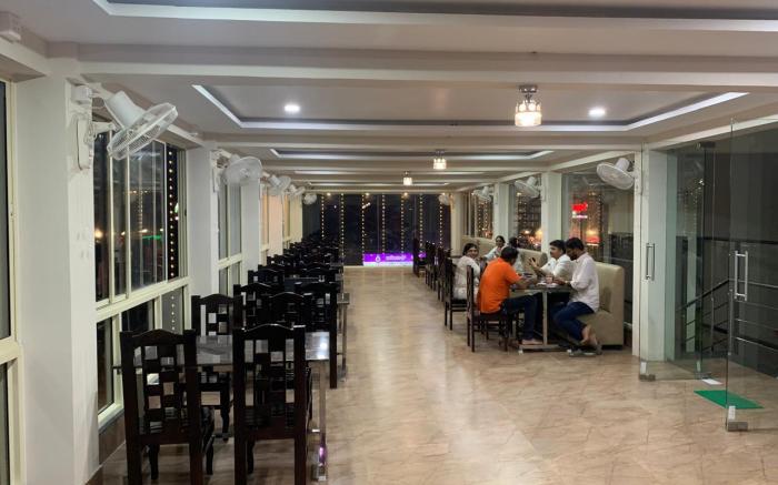Karkala Inn Boarding & Lodging