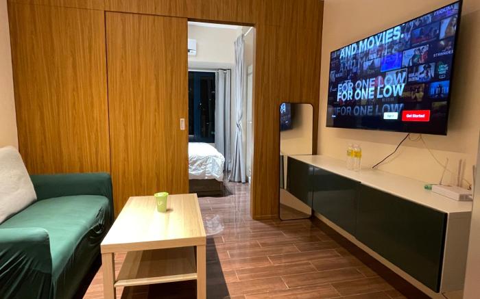 Destina @Air Residences Makati MetroManila,Netflx