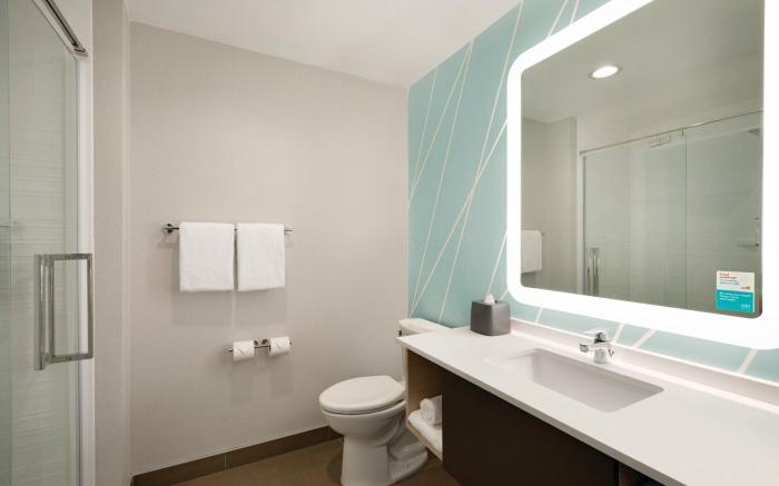 avid Hotel Harrisburg NE Hershey Area By IHG