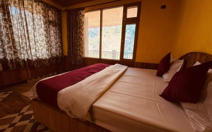 Royal Respite Kasol