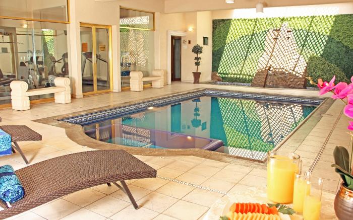 HOTEL PLAZA DE ORO