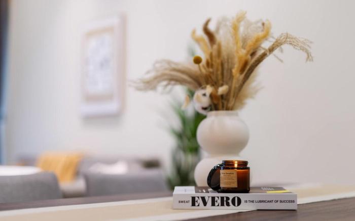 The Palette of Time: Gray & Green’s Tender Weave