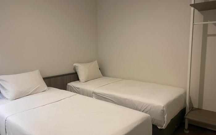LeGreen Suite Gatot Subroto