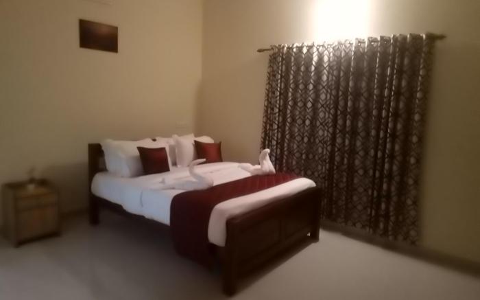 Airport villa