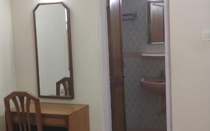 RoomzAway0303: Senior-Friendly,Pool,Kitchen,Wi-Fi