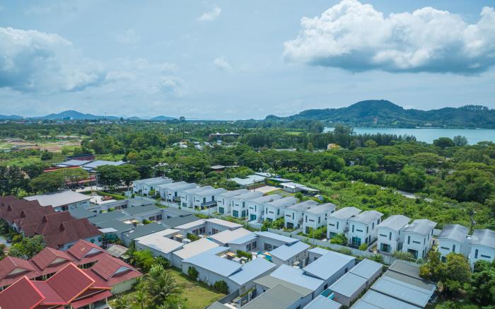 Andaman Sea Best Pool Access Room and Villa 