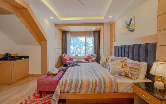 Perfectstayz Premium Mall Road