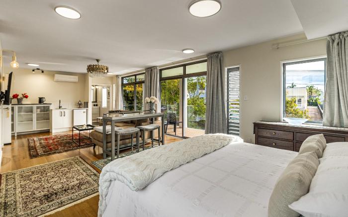 The Bays Bed and Breakfast
