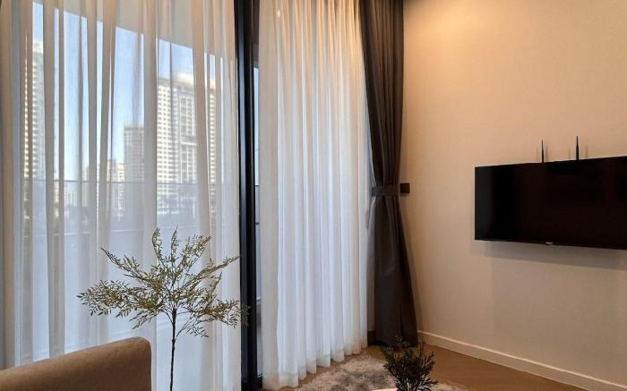 1 BR Lumiere Riverside - Bikini view West tower