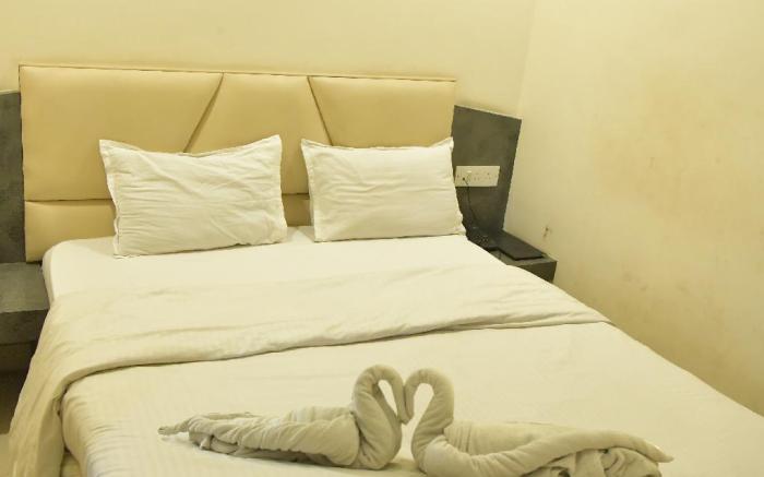 HOTEL M PLAZA DHULAGAR