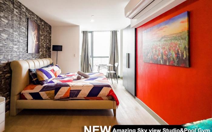 Amazing Century Spire Makati High Floor View 3914