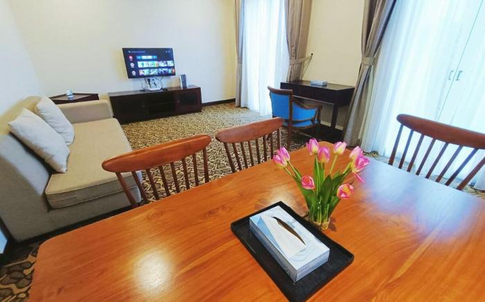 1-81 Riviera 2BR 4pax Private Suite - YouTube/WiFi