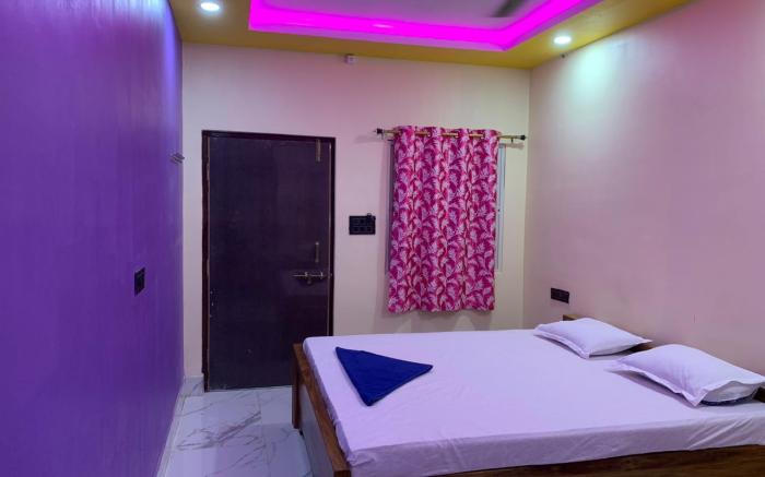 SHREE GUNDICHA LODGE