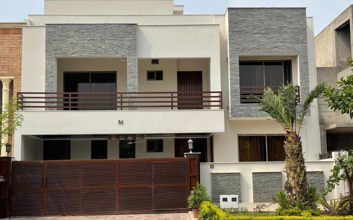 3 bed private home