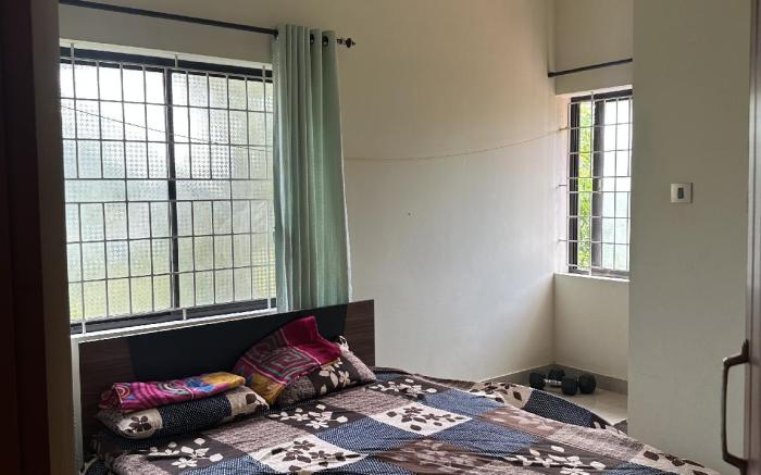 SKS HOMESTAY PREMIUM 1 BHK AC