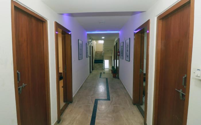 SRI VISHNU INN