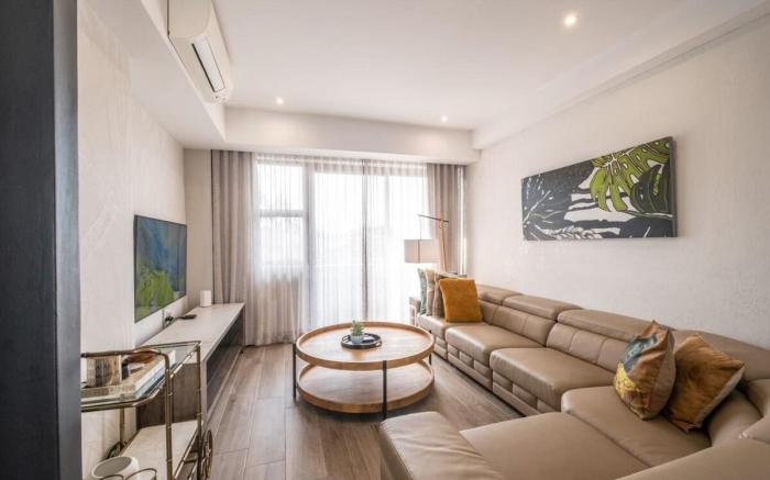 Luxury*1BR Apt: *Poolside*Near Menlyn Mall