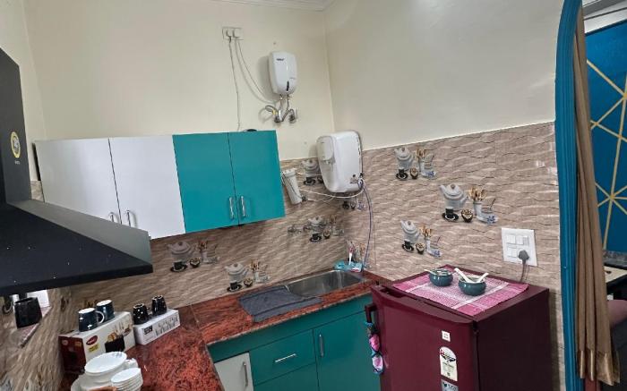 Elysium - The Himalayan & Ganges View Yoga Retreat