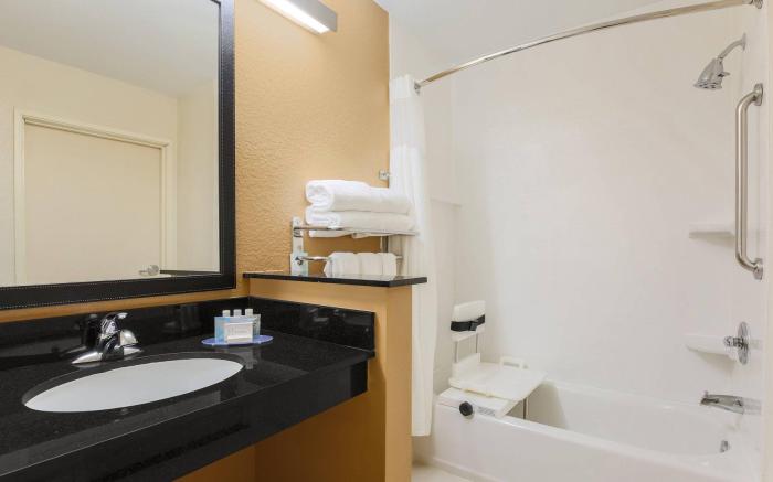 Fairfield Inn & Suites Houston Humble
