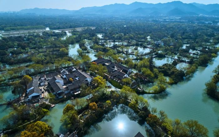 Alor Valley