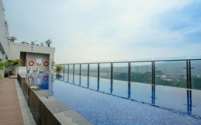 BiglandOtel Sentul Suites & Convention