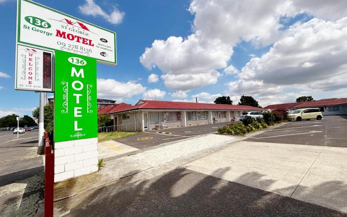 136 St George Motel
