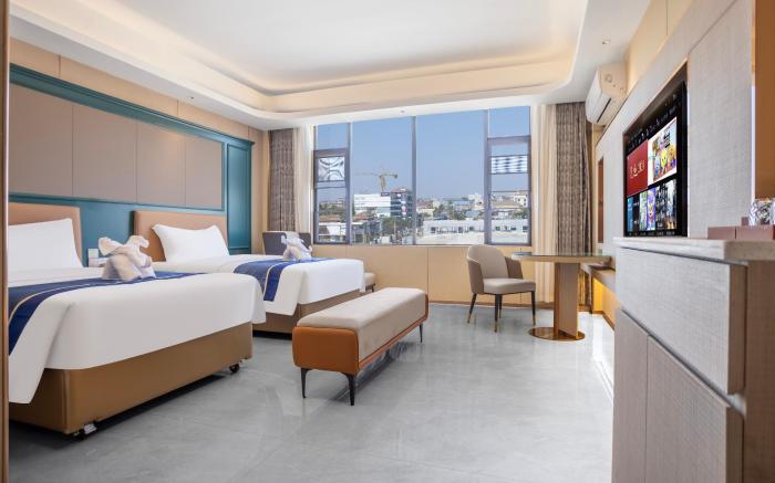 珀莱白金酒店BOLAI BAIJIN HOTEL