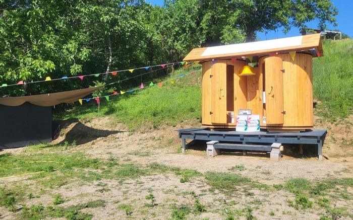 Loc Campare C2 Camping BE YOU
