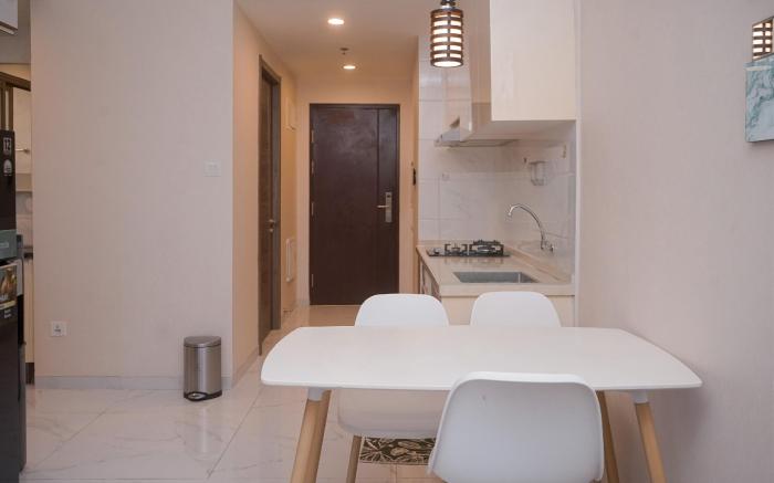Elegant Strategic 2BR at Sky House BSD By Travelio