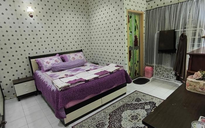 Falzira Homestay BPJ 