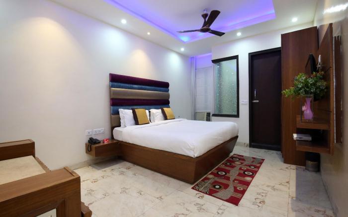 OYO 4727 Hotel Sangam Pacific