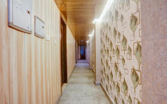 Super Hotel O Vivekanand Marg