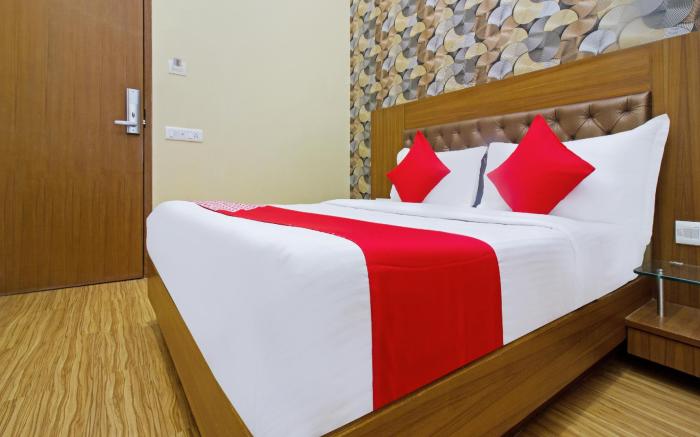 Capital O 9996 Hotel Arton Suites
