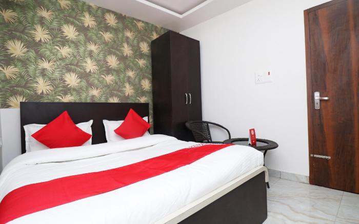 Super Hotel O R.c. Residency