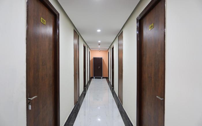 OYO 19122 Mastana Palace