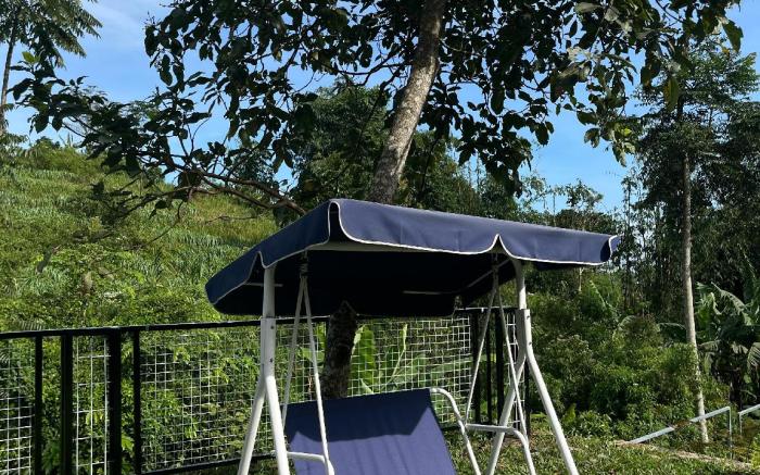 The Valley House Ci Dwi Resort