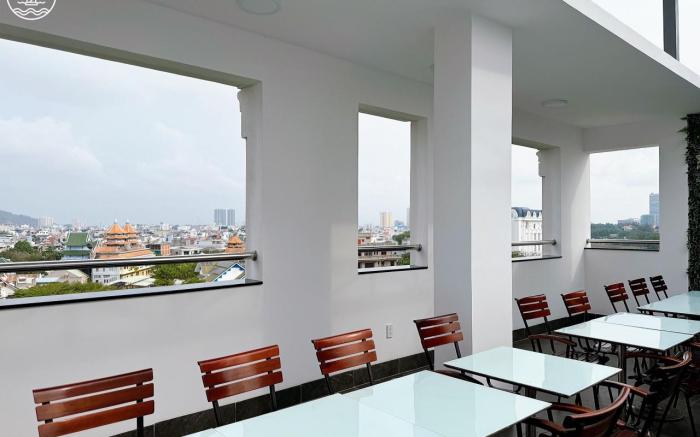 Seven Stars Hotel & Apartment