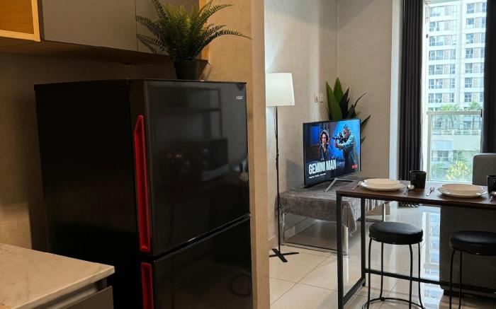 Two Bedroom Apartement Taman Anggrek Residences 6N