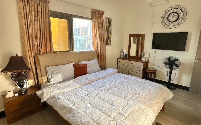 Entire 1-Bedroom Apartment in Sharjah Tower