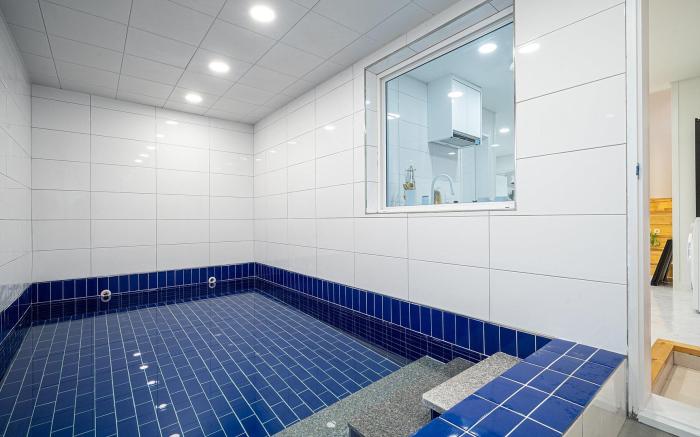 Gyeongju Gamseong The Glamping Pool Villa