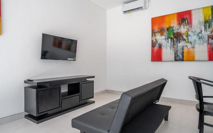 Rumah Stabia Villa with Ping Pong Table and Pool
