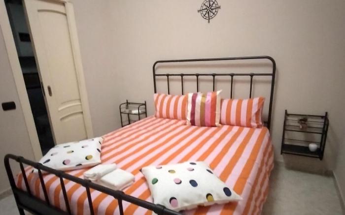 "SWEET HOME"