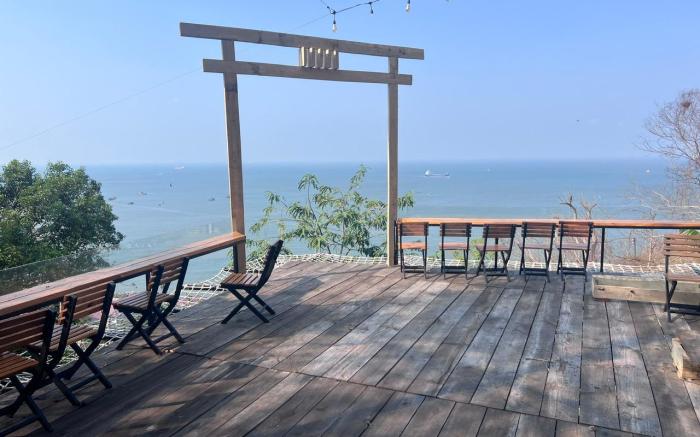 The Mountain Sea View