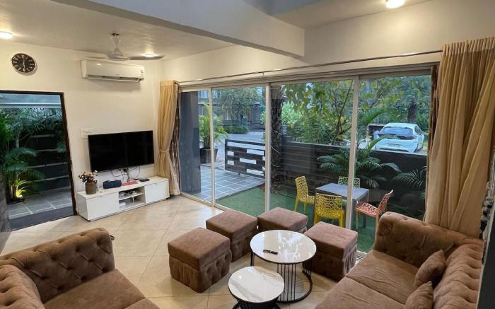 Starfire 3BHK with  Pvt Pool by Stellar Stays